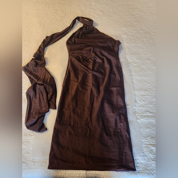 Chocolate House of CB 'Angelina'-small - Picture 12 of 16